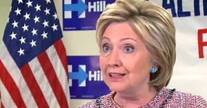 Scathing report on email practices puts Clinton on defense