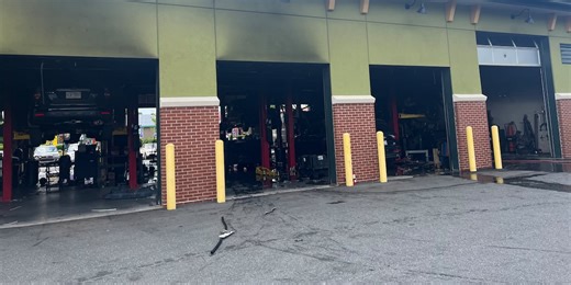 No injuries in Matthews auto repair shop fire, cars damaged