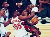 [NBA最前线]最前线闪回NBA98年全明星巅峰对决