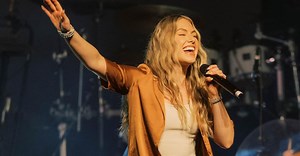 Singer Alexandra Osteen Embraces Family Legacy While Proclaiming ‘the Hope of Jesus’  - Michael Foust