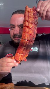 La chicharronera Planet en San Antonio de Coronado es una locura. Deliciosa comida. Súper recomendado #chicharron #cerdo #vigoron #pulledpork #bbq #costilladecerdo #costillacrocante #emorendimiento PlanetFriends RibsMore | Jorge Martínez