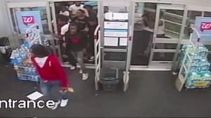 Wild video shows group of 60 teens looting Philly Walgreens
