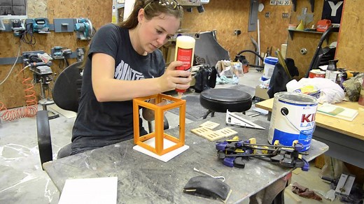 DIY Hanging Lanterns to Decorate Your Home