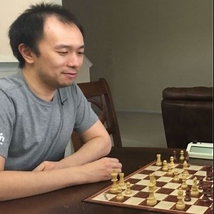 FM Xiao Cheng coaches chess students