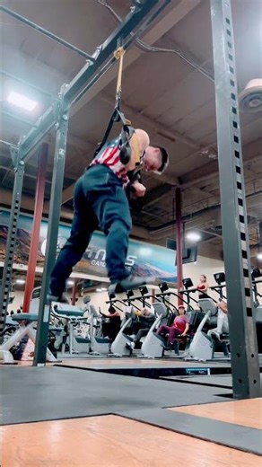 TRX shoulders dips exercise #shortvideo #boxing #coreworkout #power