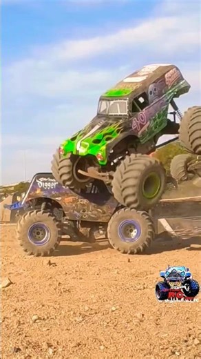 rc/rc defender/remote control car/#anything/#rcjeep / custome build up/new update/redio transmitter