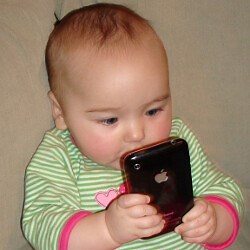 Pediatricians give parents new guidelines on smartphone and tablet use by children