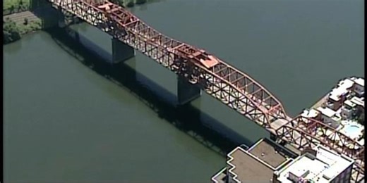 Commuters prepare for 6-month closure of Portland’s Broadway Bridge