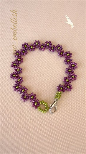 Pulsera de flores de mostacillas paso a paso