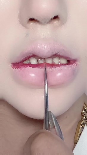 Lipstick Lovers on TikTok