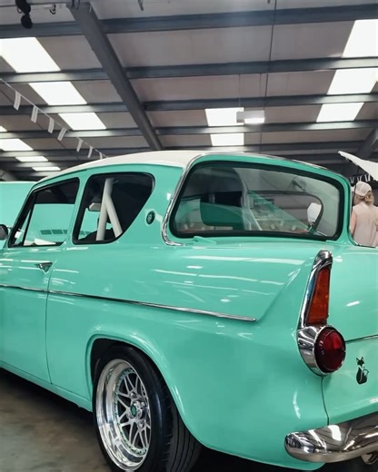 Classic Ford Show on Reels
