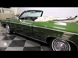 2458 CHA 1972 Olds Delta 88 Royale