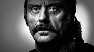 Deadwood season 2 Complications Reviews