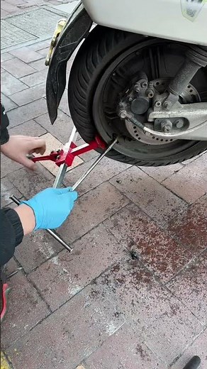 Electric Scooter Repair And Maintenance Tips #ideas #shorts #wheel #tool
