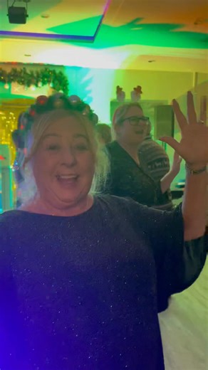 Night number 1 …. Of our mini holiday in Lytham St Anne’s….Our 2nd star performer….. Here’s the fabulous Sophie Marie filling the dance floor as always. Lots of Christmas cheer in the room tonight ! Getting livelier by the minute ! | Happy Memories Afternoon Entertainment