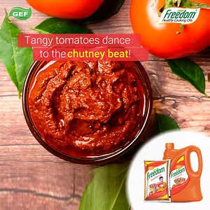 One of the all-time favourites in Telangana cuisine, Tomato Chutney is a great accompaniment for almost anything from rotis to dosas to rice and more. Click on the link to get the recipe. #FreedomHealthyOil #healthyliving #guiltfreefood #cookingoil #groundnutoil #FreedomGroundnutOil #FreedomOil | Freedom Healthy Oil
