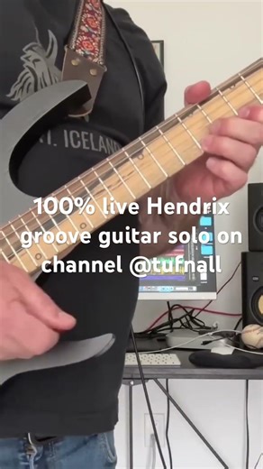 Pro guitarist 100% live Jam Hendrix “Machine Gun”" unedited one take guitar solo tribute part 1