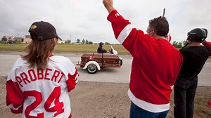 Remembering NHL legend Bob Probert