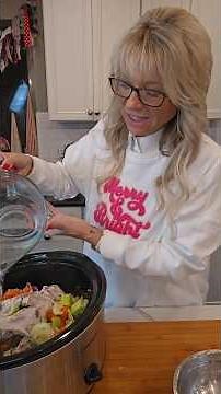 Slow Cooker Turkey Stock - Rich and Flavorful