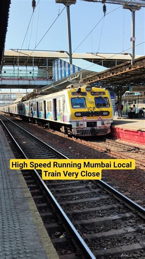 Mumbai Local Train High Speed Running Very Close #mumbai #localtrain #train #indianrailways