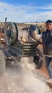 973K views · 2.5K reactions | Small mobile jaw crusher#jawcrusher | Henan Shikuang Technology Co., Ltd. | Facebook