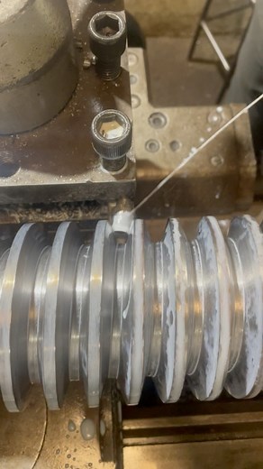 132K views · 1.2K reactions | Left Hand Worm Threading #viral #machinery | Gear And Gearbox 3700 | Facebook