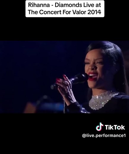 Rihanna's Stellar Performance of Diamonds at Concert for Valor