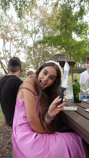 Ruby on Instagram: "NEW VIDEOO. it’s super cute. go watch it on YouTube #reels 來﫶"