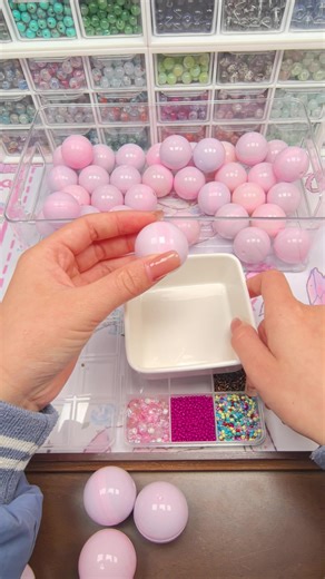 Let’s open ten blind box,hope you like it my dear 💕💕💕#lucky #blindboxes #beads #luckycharms #asmr