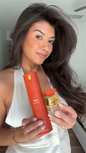 Gabrielle Huffman | Healthy, glossy hair starts here ✨ The @dysonbeauty @dysonusa Omega Leave-In Conditioner hydrates + detangles, while the Omega Oil locks in... | Instagram
