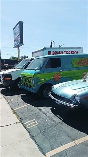 mystery machine #1millionviews