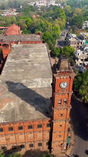 Tushar Gupta | Kanpur Food & Lifestyle Blogger & Traveller on Instagram: "Kanpur, ready for a flavour flex? 🔥🍕 ₹21 se shuruaat, taste jo dil jeet le — only on Zomato! Rominus Pizza aa gaya hai full swag ke saath 😎 Har bite mein loaded cheese, bold flavours aur desi pride 🇮🇳 ⏳ 18–21 December | 4 Days Only Late kiya toh regret pakka! Zomato kholo ➝ Rominus Pizza search karo ➝ ghar baithe enjoy karo premium taste, pocket-friendly price 💥 Limited time. Unlimited cravings. Rominus Pizza — Bhara