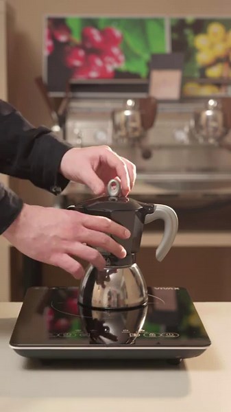 How to use Moka Pot to make perfect coffee.