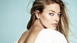 Victoria's Secret Model Martha Hunt Takes On Scoliosis