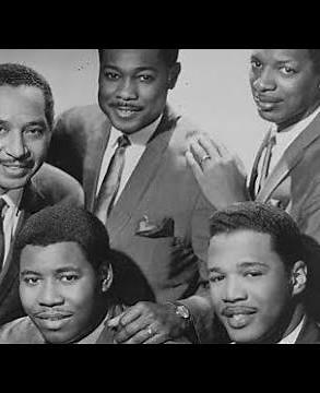 The Soul Stirrers (Willie Rogers and Martin Jacox) - Running For Jesus