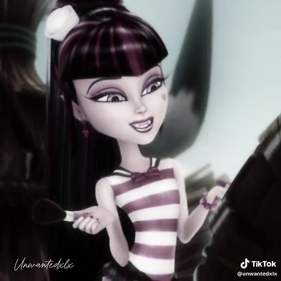 Draculaura: The Iconic Monster High Character