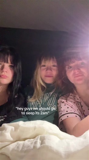 @AJ 🪷🌞 𝄡 @𝒜𝓋𝒶 ☆♪ sleepover activities | sleepover