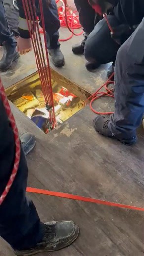 Butler County Technical Rescue team to the rescue!!! The pup, “Blue” had been missing since Thursday and was found this morning 40 feet down in a well in St. Clair Twp. Liberty firefighter Cody Helmuth went down into the hole, got Blue on a harness harness and brought him up safely. Blue was reuinited with his family. The tech rescue team is made up of members from all across Butler County and is supported by the Butler County EMA. Amazing work! Photo/Video courtesy Lt. Jon Meyer/Liberty Twp. Fi