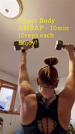Lisa Bickel on Instagram: "Quick workouts keep you moving forward on busy days! #personaltrainer #health #fitness #workout #goals"