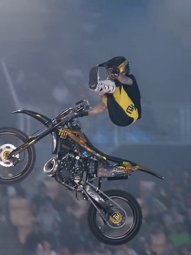 Motorcycle Aura freestyle fmx 999% #USA #motorcycle #stunt #FMX #fyp | Motorcycle