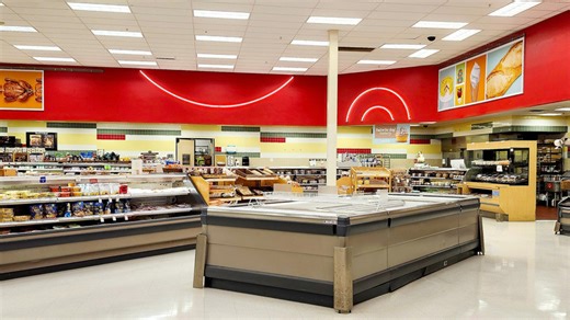 These elegant bite-sized treats are a hidden gem in Target's bakery, according to shoppers