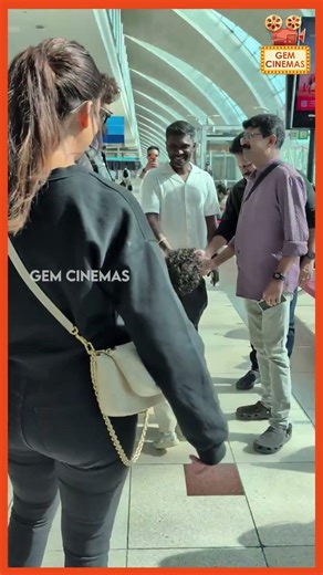 Nayanthara & VigneshShivan Son's are Playing with Valaipechu Member's