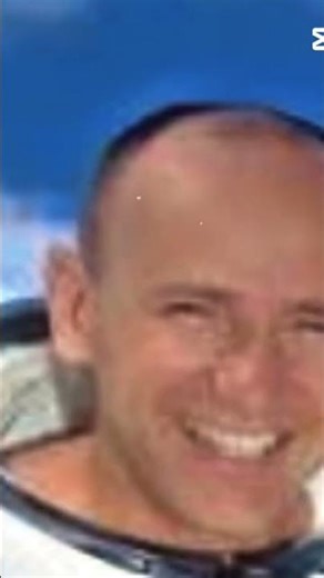 astronauts of the apollo 12 mission🚀👨‍🚀🌕