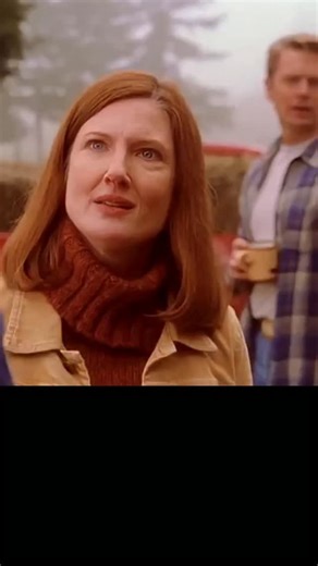 trailerzzz on Instagram: "Follow @moviesbond007 for such movies and TV series content 🎬 Series Name: 🦸‍♂️ Smallville (2001–2011) 🦸‍♂️ 📖 About: A legendary origin story filled with heart, mystery, and iconic moments — Smallville explores the early life of Clark Kent (Tom Welling) as he discovers his powers and slowly steps toward his destiny as Superman. Set in the quiet town of Smallville, Clark battles meteor-mutated threats, learns hard truths about his Kryptonian heritage, and struggles t