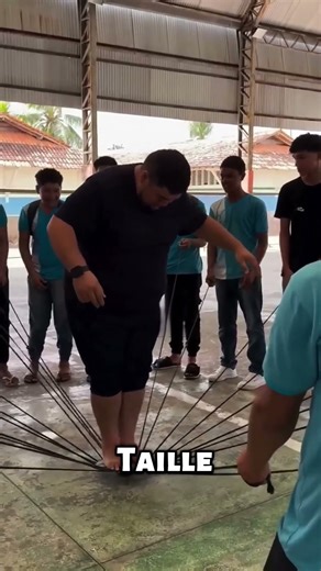 This teacher risked his life for science 😱