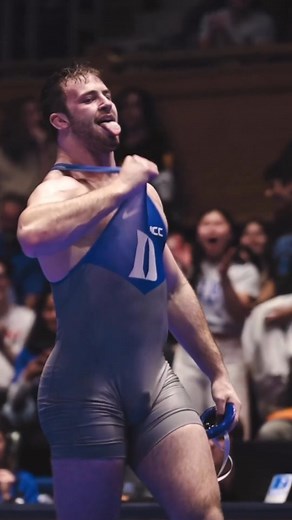 HugeStuds on Instagram: "@dukewres #workout #workhard #training #muscled #bodybuilder #fitnesslife #fit #gym #hunk #menstyle"