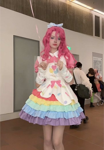 #mylittlepony #pinkiepiecosplay #mylittleponycosplay #pinkiepie #mlp #mlpcosplay