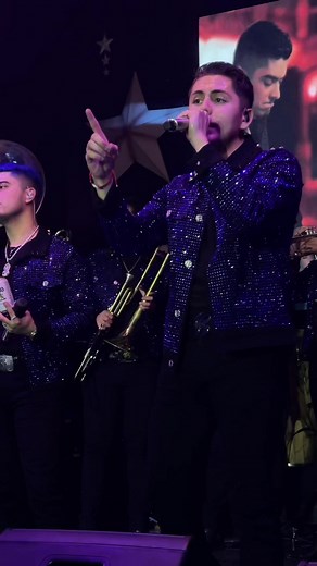 Modo Incognito Activado con Banda Los Sebastianes de Saúl Plata