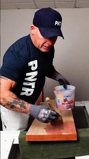 Laundry Room Makeover with BEHR Premium® Water-Based Stain and Poly #BEHRPro #PaintLife #Sponsored