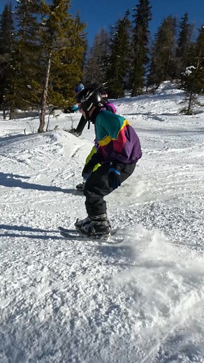 Short skis off-piste? No problem 😎 Grab yours here ➡️ www.snowfeetstore.com Who says Skiblades are just for groomed slopes? #snowskates #skiskates #snowfeet #skiing #shortskis #Fun #Viral | Snowfeet